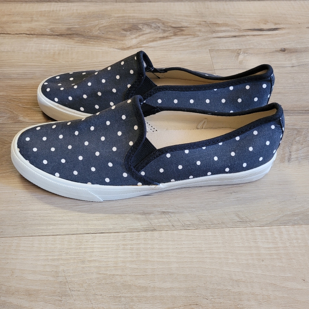American Eagle Slip-On Shoes